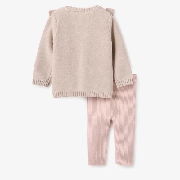 Cream Kids Matching Set with Ruffles - Picture 3 of 4